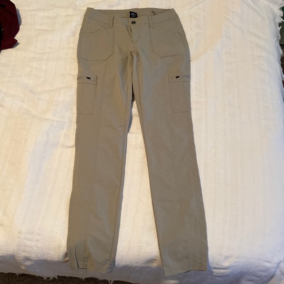 Kuhl Pants - Kuhl Khaki Hiking Pants — Size 6 Long